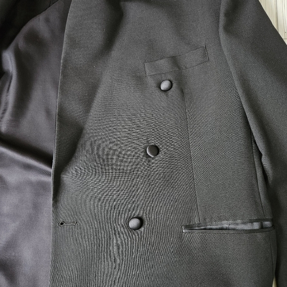 Givenchy Vintage Double Breasted Tuxedo Blazer in Black Wool Size 43 Short - Picture 9 of 16